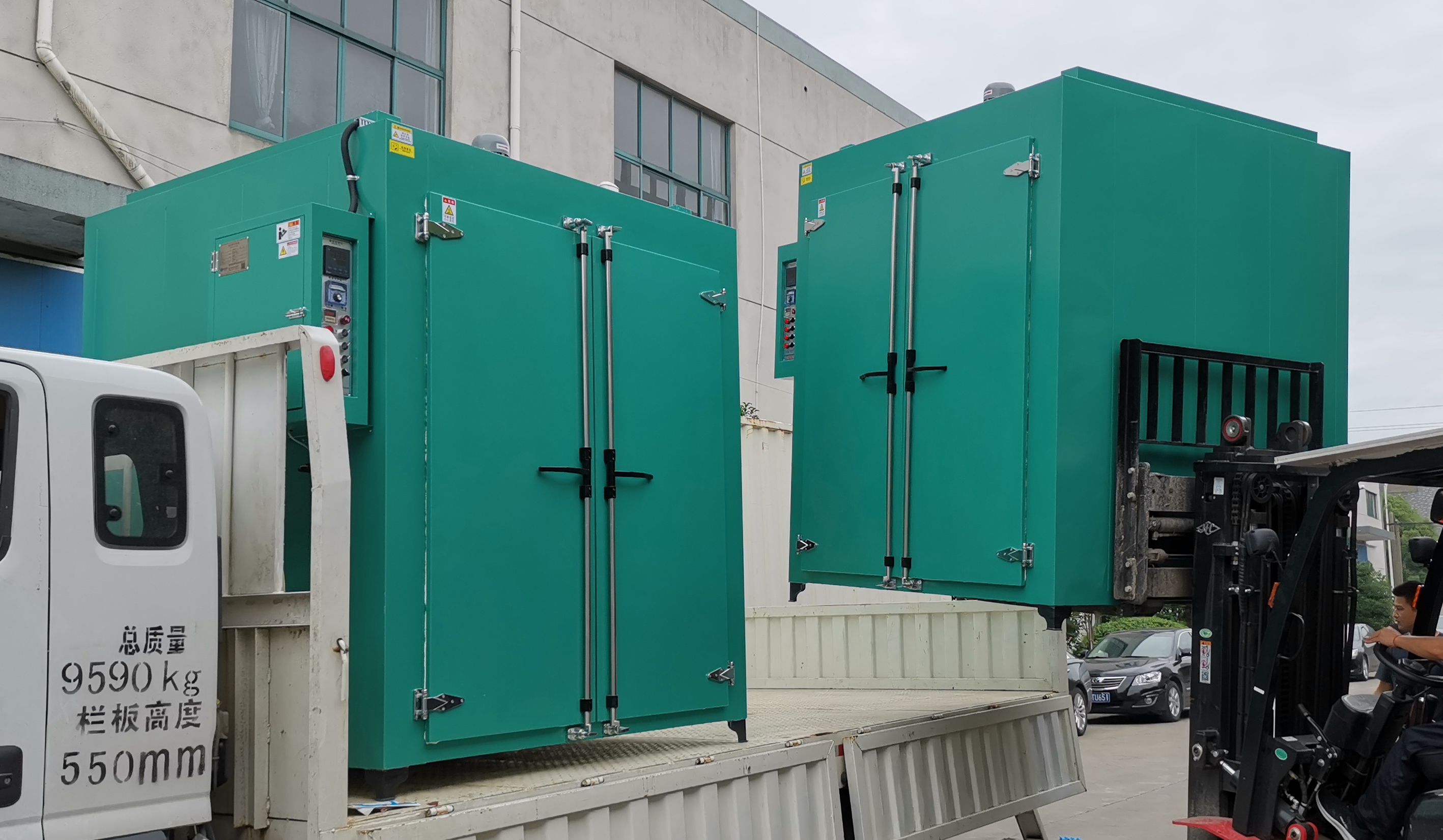 影响干燥箱干燥效果的原因分析及解决方法？